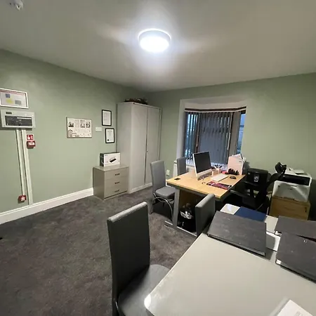 Olive House * Bradford (West Yorkshire)