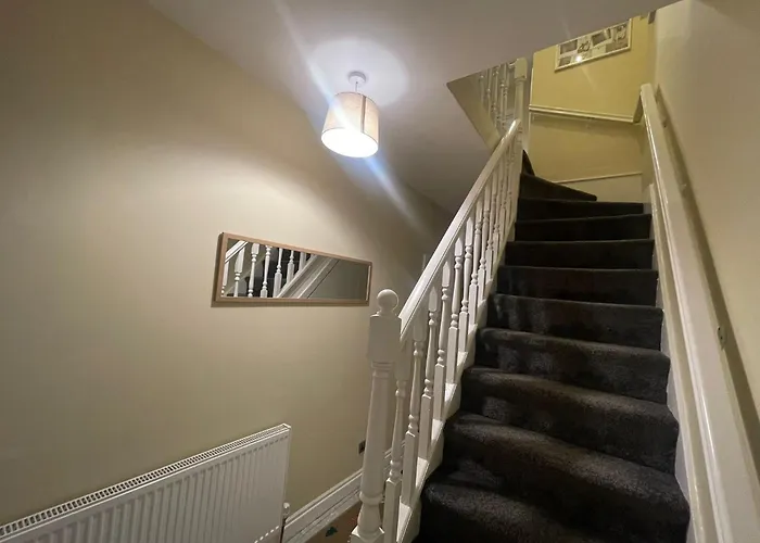 Olive House * Bradford (West Yorkshire)